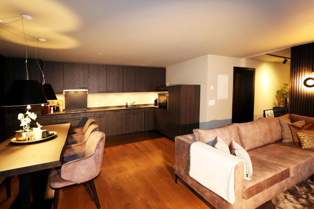 Hollywood 1 - A Luxury, Comfortable And Spacious Apartment Located Directly On The Slopes! 萨斯费 外观 照片